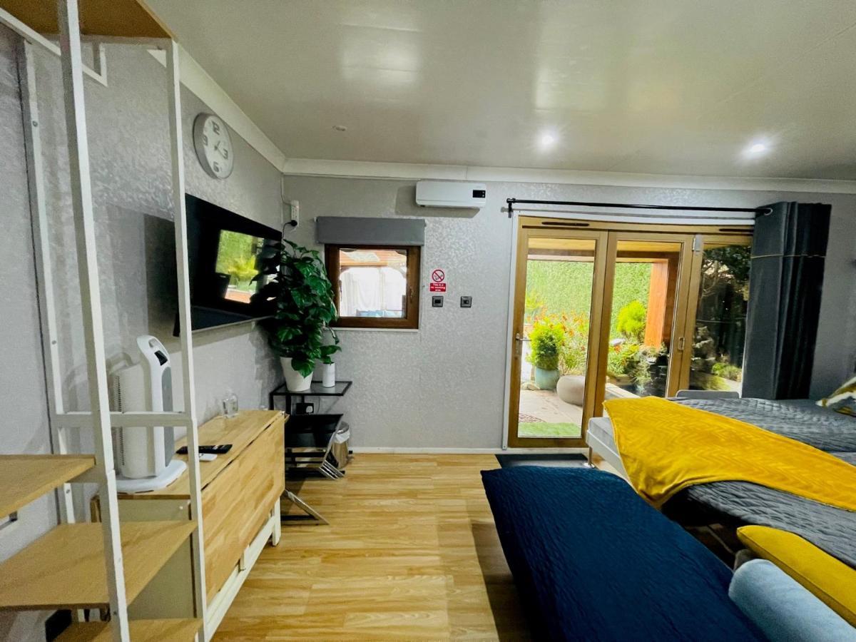 Tropical Style House Near Newcastle City Centre Экстерьер фото