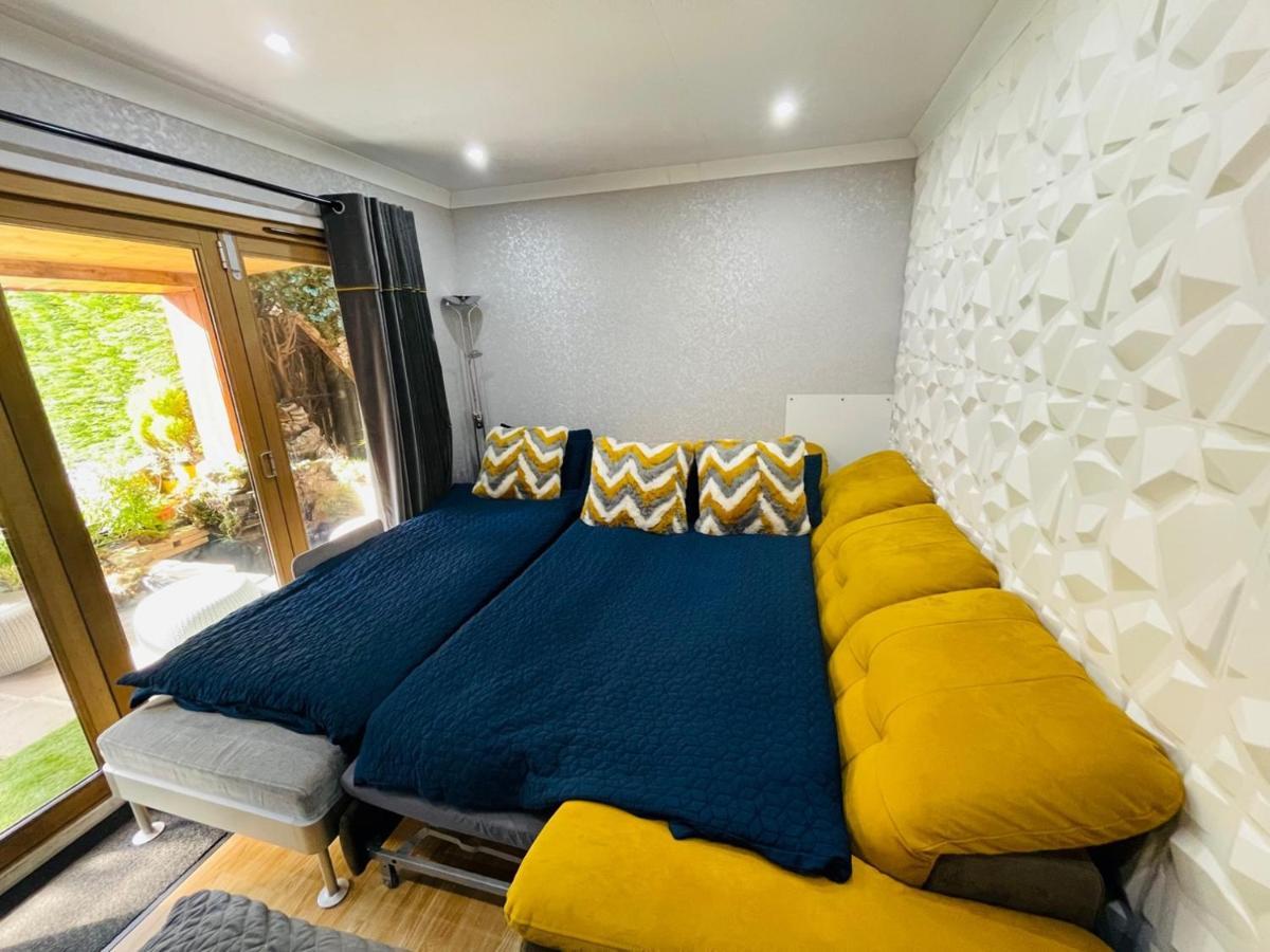 Tropical Style House Near Newcastle City Centre Экстерьер фото