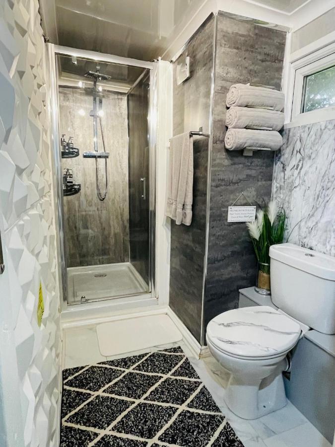 Tropical Style House Near Newcastle City Centre Экстерьер фото